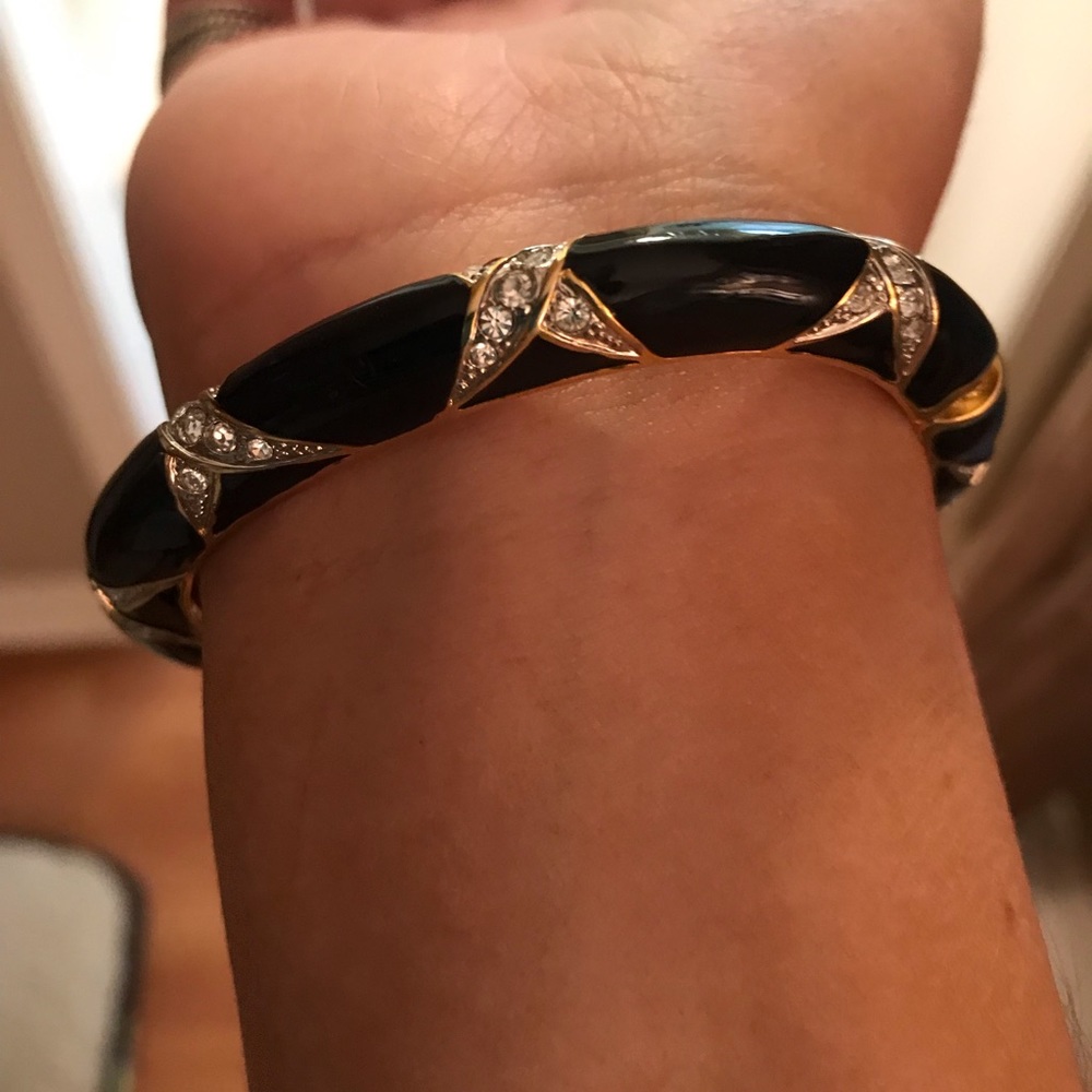 Black enamel bracelet